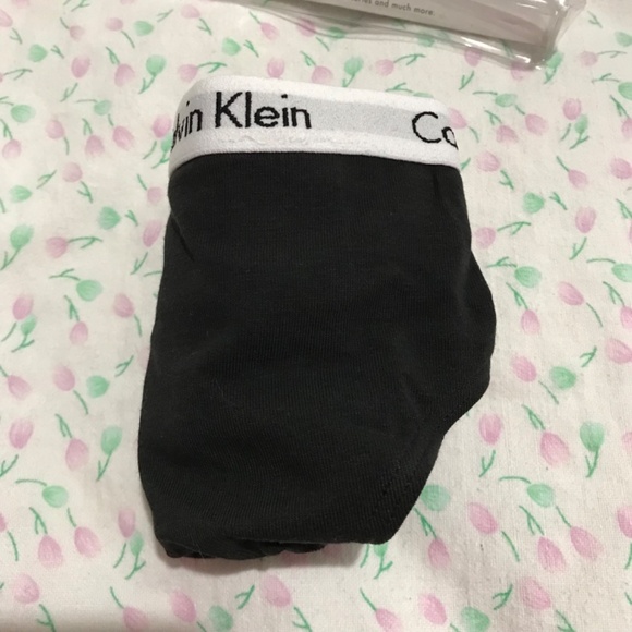 NEW Calvin Klein Carousel Logo XL Cotton Black White Thong Panty - Picture 5 of 5